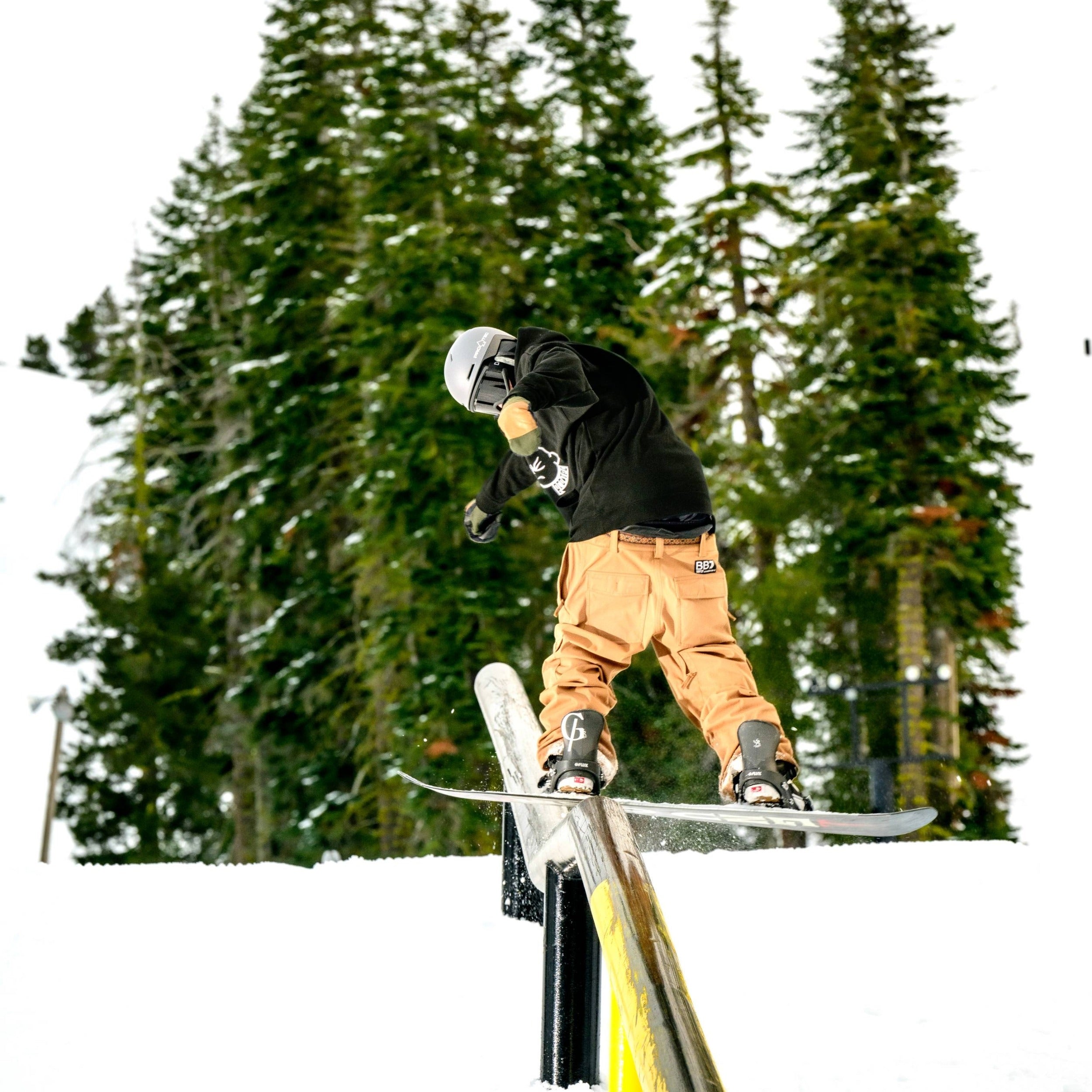APEX 2 CERTIFIED SNOW W/ MIPS - MATTE GRAY