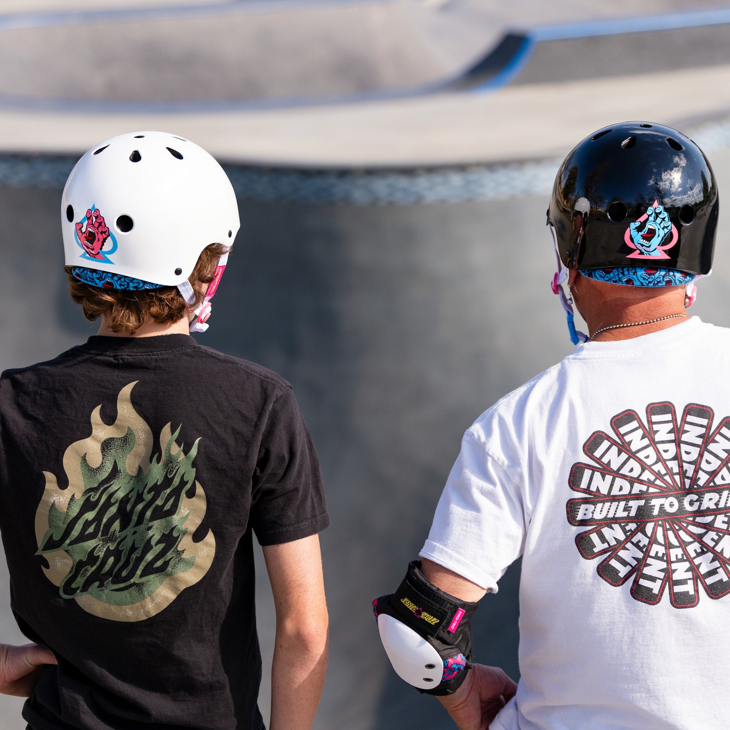 LOW PRO Certified Helmet - SANTA CRUZ SIGNATURE EDITION - GLOSS WHITE