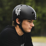 LOW PRO Certified Helmet - FIT CHECKERED SIGNATURE EDITION - MATTE BLACK