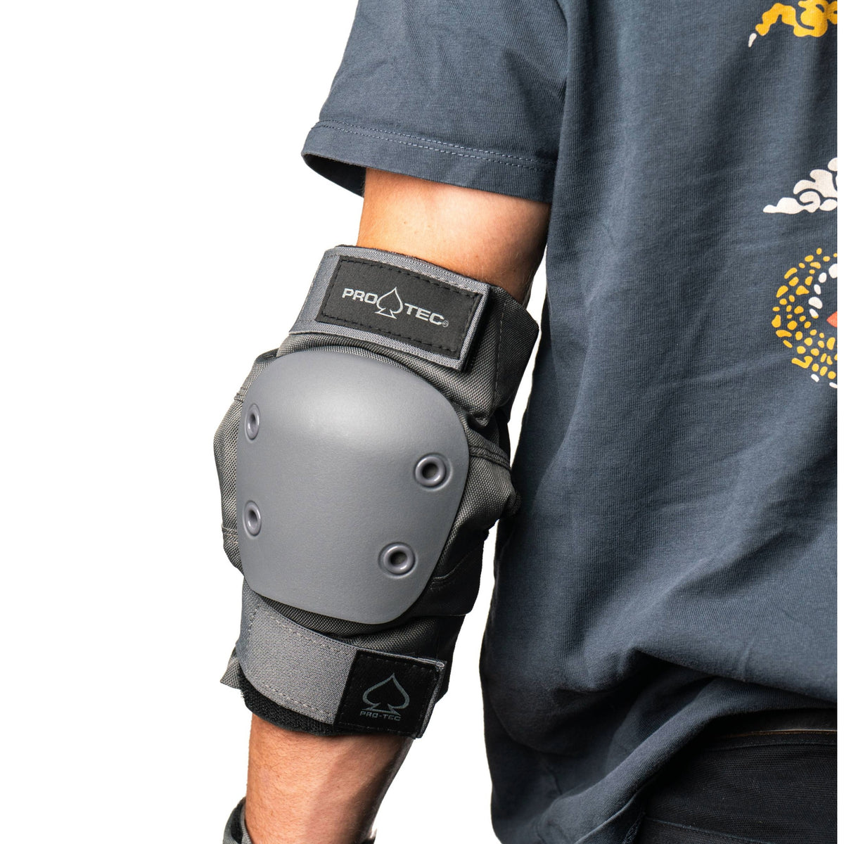 STREET GEAR 3-PACK PAD SET - GREY