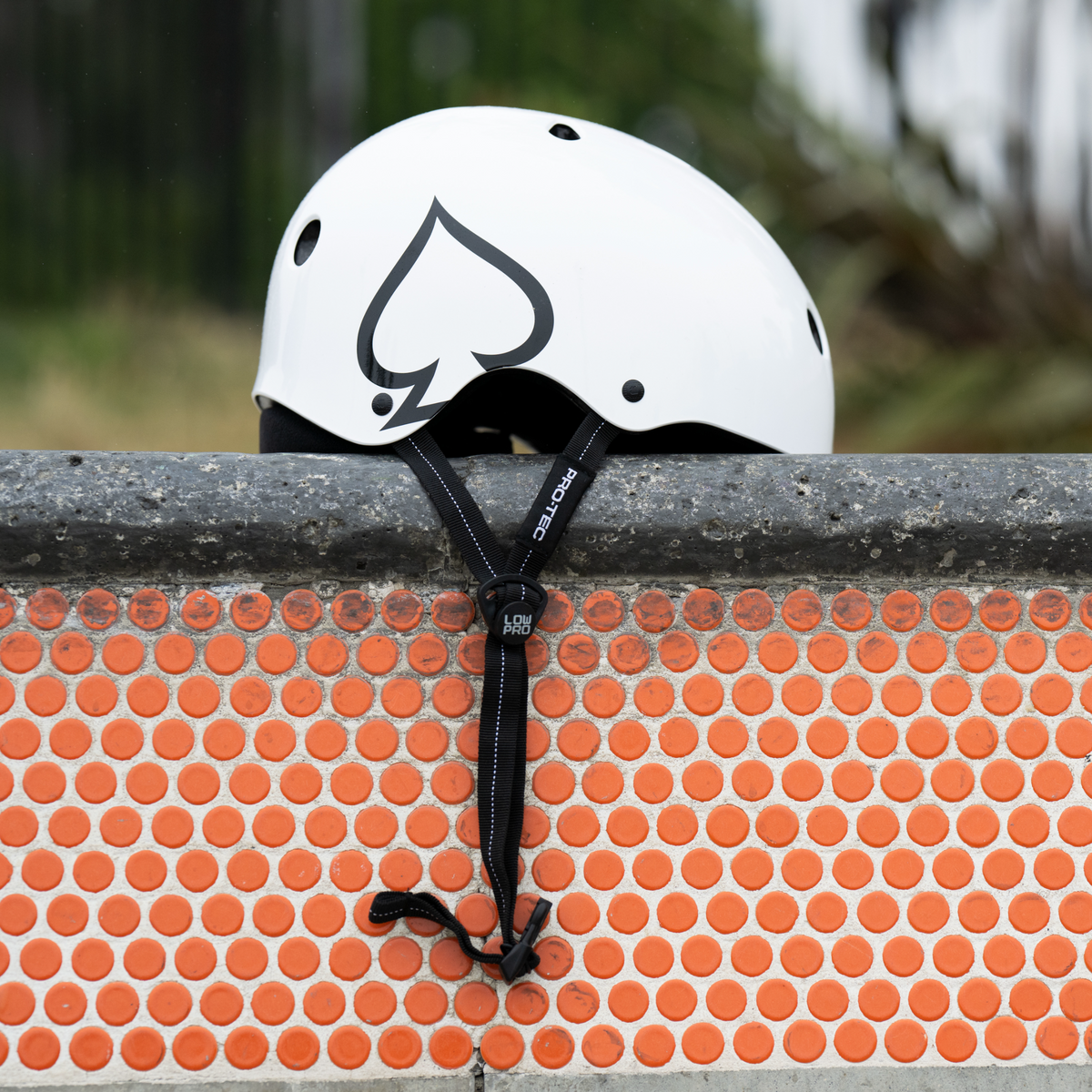 LOW PRO Certified Helmet - Gloss White
