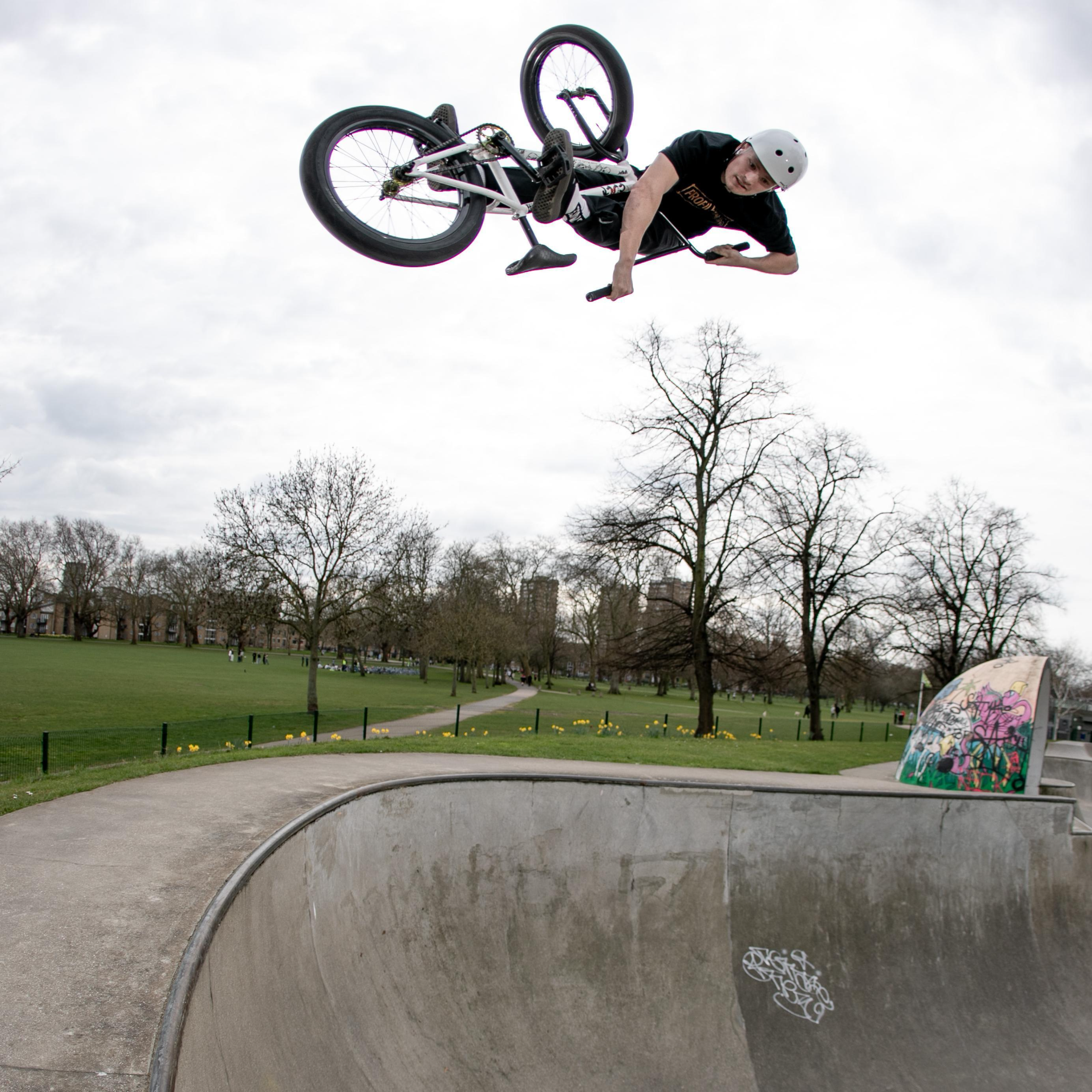 LOW PRO Certified Helmet - Gloss White
